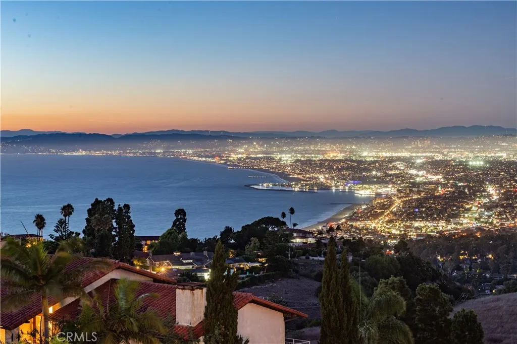 6039 Via Sonoma, Rancho Palos Verdes, California 90275 home-pic-4